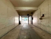 岡山鬧市＊前峰商圈＊臨１０米路住商用店住