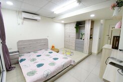 商四✨前金捷運站✨穩定收租6套房