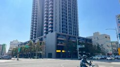 三多正路透天收租金店面｜近輕軌五權國小、三信家商