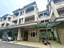 宜市中華國中旁3房學區別墅~台灣房屋婕如~小豬