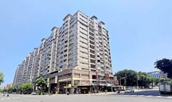 ⭐️明誠大道1+夾+2樓黃金店面⭐️
