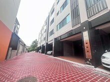 霧峰全新大面寬併排雙車別墅(多戶可選)