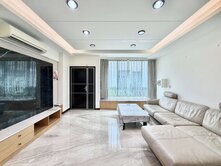 11期臨路雙車別墅極稀有釋出｜大器間間套房自住首選