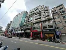 景安樂華金店面1+2樓+坡車