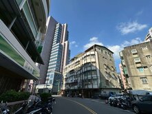 永和1398萬｜頂樓增建大空間｜彈性多用途