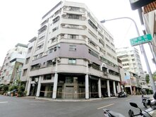 中央公園捷運站☆四季芳庭三角窗黃金樓店