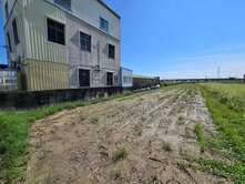 近台南三井OUTLET~阿蓮區臨路方正農地(1)