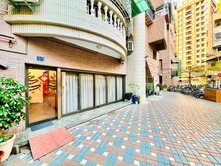 農十六精華地段凹子底捷運龍華國小店面