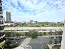 *楠梓德賢商圈大樓就選這間#2+1房衛浴開窗平車*