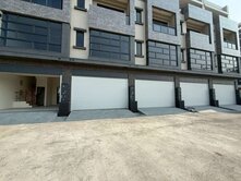 【雅鳳】沙鹿稀有朝南全新別墅｜五房雙車位｜大地坪