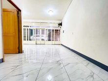 忠貞國小旁公寓一樓3房
