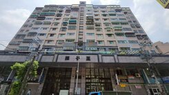 捷運高層景觀孩子王