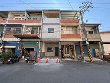 昭明國小10米路上全屋翻新正三樓騎樓透天