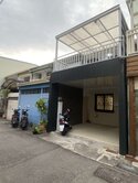 太平前院停車透天，全新屋況，大露臺
