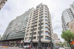 家樂福輕屋齡漂亮大二房