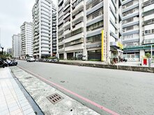 果貿商圈#大面寬1+2樓店住#翠峰國宅