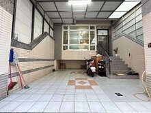 仁雄商圈|近澄清湖稀有車庫透天