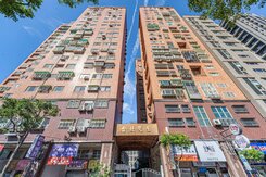 A9出站700公尺台北雙星華廈三房車
