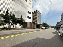 唯一最便宜輕屋齡電梯別墅＜房仲易紳＞