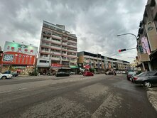 臨20米路雙店面+2樓公寓