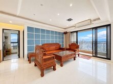 金鶯一品景觀三房雙主臥雙車｜住商睦築泓毅