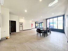 近漢神洲際/弘文中學角間大面寬電梯透店/企業總部