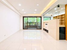 大學京都露台戶三房車｜住商睦築泓毅