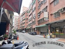 🍎低總價秀山路公寓🍎黃金二樓🌟