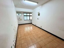 鄰近三重國小、台北橋捷運旁｜二樓免爬高可自用出租