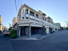 台南安南區輕齡邊間六米大面寬雙車墅