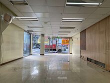 台北大樓專家珍珍    亞都正三角窗透天店面