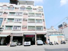 楠梓加宏路★臨8米路★正5樓透天金店面