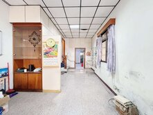 衛武營商圈燙金透天｜投資置產首選