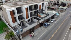 鹽埔屏北高中大地坪全新雙車電梯別墅