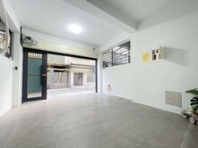 * 南區夏林商圈.翻新透天車庫住家.4房5衛
