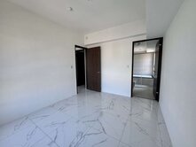 	近新台十七線-全新未住可隔成三房/雙衛開窗+車位