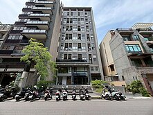 高鐵區❤️樓中樓/一大房+車位