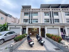 🏡屏東萬丹市區｜輕屋齡大地坪雙車墅