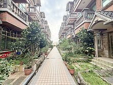 平鎮66快速道路🌈東安國小🍎五房透天室內車庫