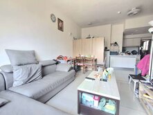 快樂國小對面10年屋3房車+稀有大露台