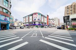 鄰義享百貨&amp;好市多#大地坪透店｜富國/明誠商圈