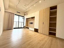 南區輕屋齡朝南高樓視野｜雙陽台×質感兩房雙衛浴平車
