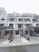 大里買房推薦#極光一期全新未住別墅.前院停車