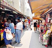 白蘭市場收租三角窗☞住商曹伊佑