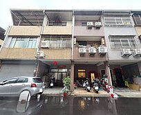 南屯運動中心旁｜門前停車｜活巷臨路整新透天4大房