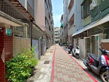 東區★南紡百貨五房俗透天╭★°住商姚語宸★