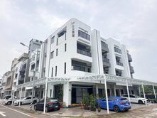 🏡【竹南雙面採光】日光晨曦 稀有角間透天