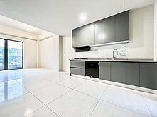 【禾莯琚】全新大面寬住店 x 前停 2–3 車