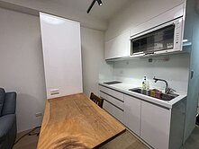 東帝士露臺美套房