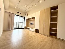 聚富暖暖難得釋出 屋齡3年 朝南次頂樓2房2衛平車